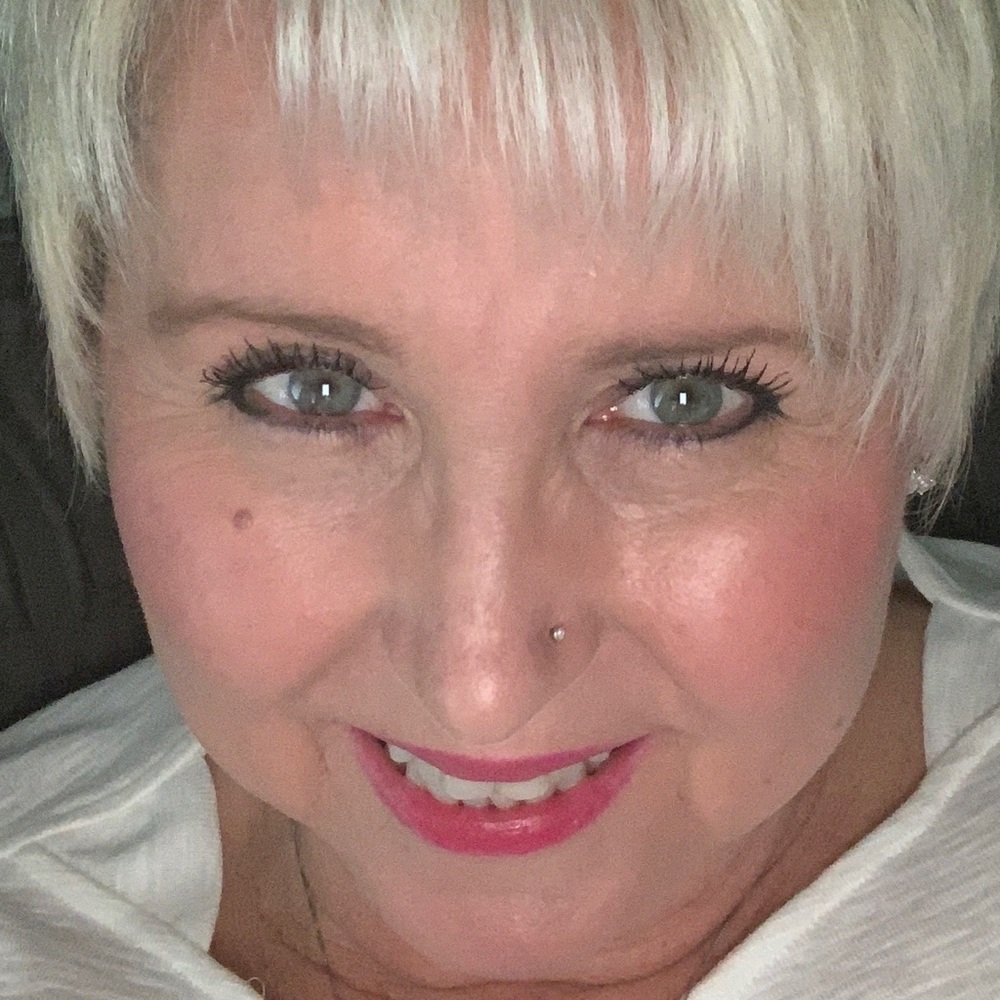 Meet your Posher, Sandy
